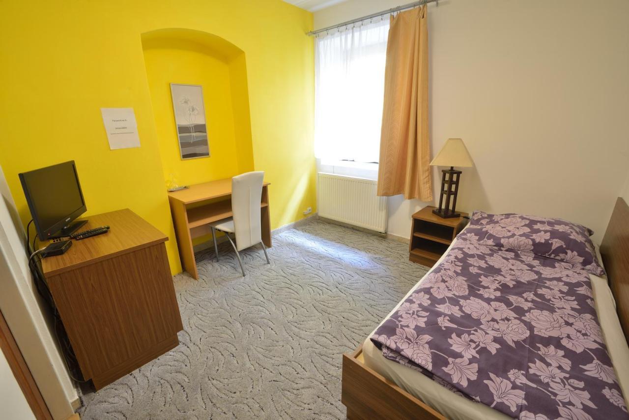 Penzion Best Moravská Třebová Buitenkant foto