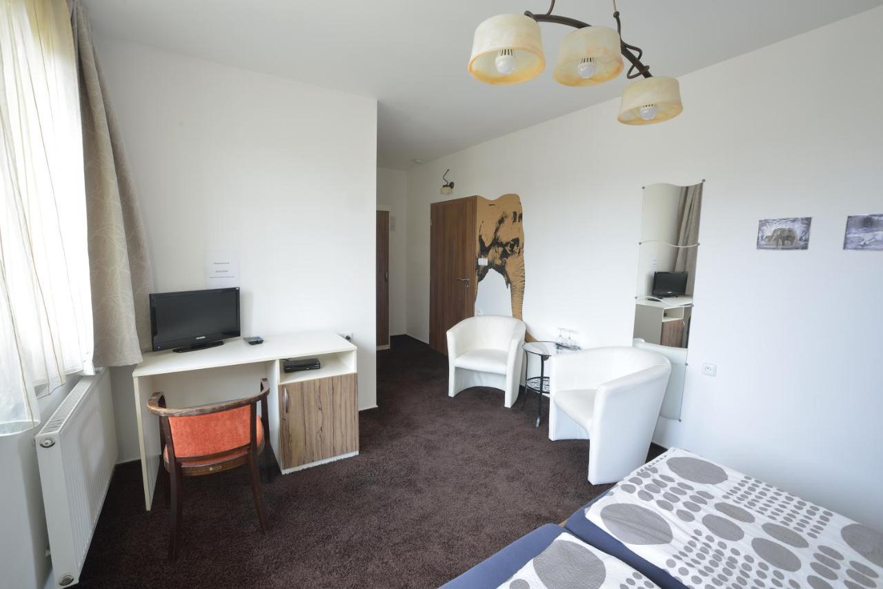 Penzion Best Moravská Třebová Buitenkant foto